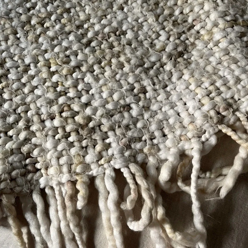 West Elm Chunky Knit Popcorn Loop Throw Blanket Cream Ivory Boho 50x60